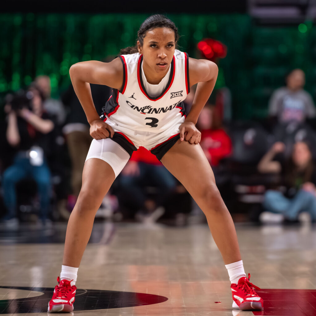 Reagan Jackson Cincinnati Bearcats Women's Basketball